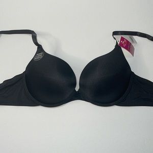 Super Push Up Extreme Padded Maximum Lift Double Padded Bra. NWT